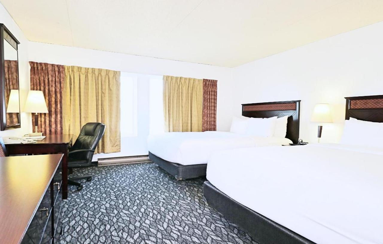 Lelux Hotel Монреаль Экстерьер фото